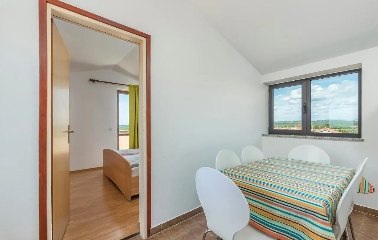 Apartment Complex Vetrina-Shared Pool Nova Vas  Nova Vas (Porec)