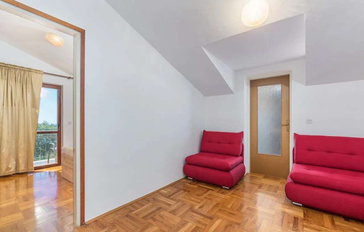 Apartment Complex Vetrina-Shared Pool Nova Vas  Croatia